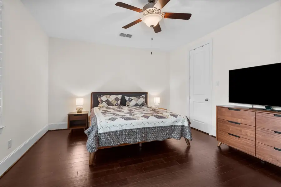 6762 Sussex Manor Street, Houston, TX 77055 - #2