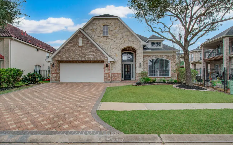 5322 Mornington Drive, Sugar Land, TX 77498 - #2