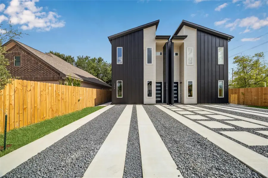4415 Buck Street #A/B, Houston, TX 77020 - #3