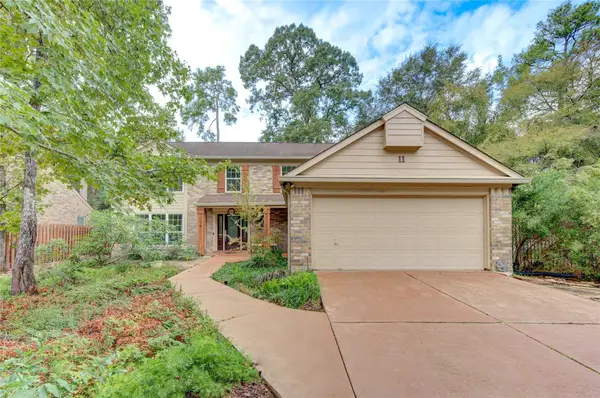 11 Thorn Berry Place, The Woodlands, TX 77381