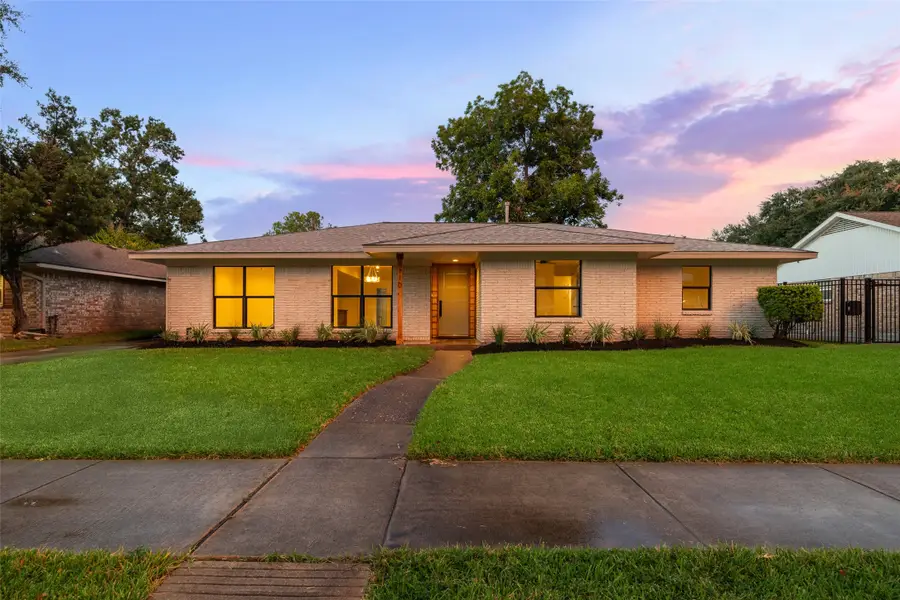 6110 Yarwell Drive, Houston, TX 77096 - #3