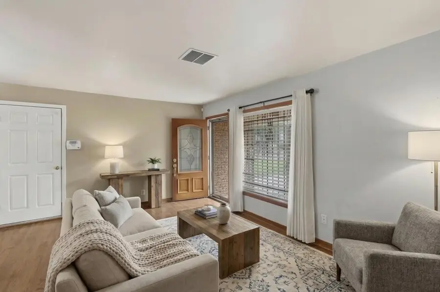 10229 Royal Oaks Drive, Houston, TX 77016 - #2