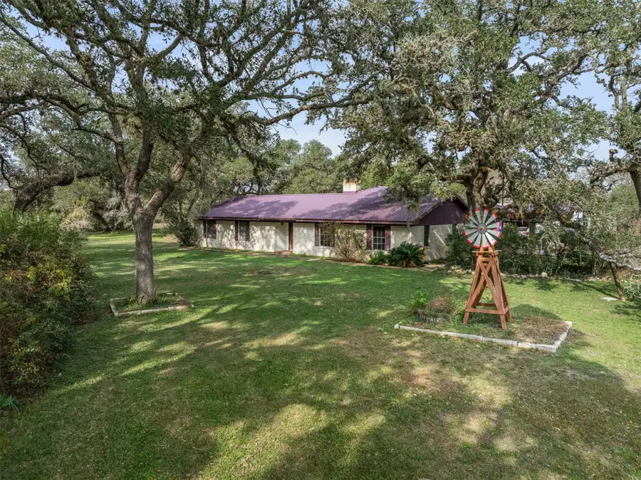 1273 Highway 90a W, Sheridan, TX 77475 - #3