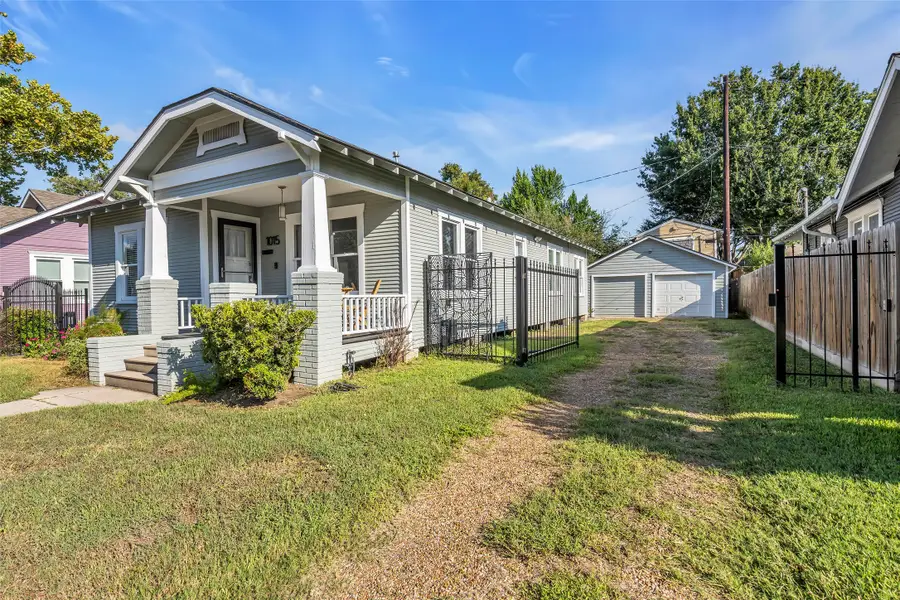 1015 E 14th Street, Houston, TX 77009 - #2