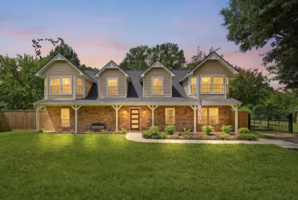17123 Crooked Oak Drive, Cypress, TX 77429
