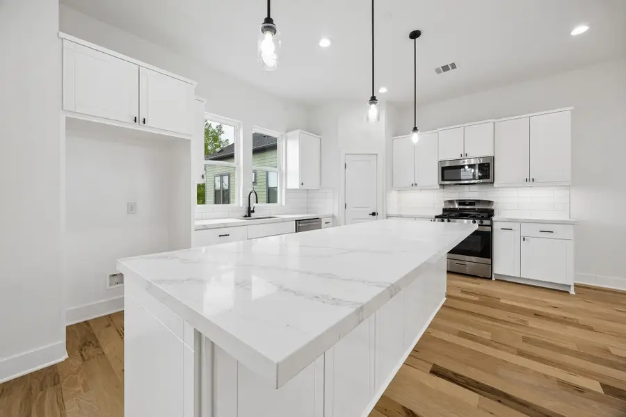 424 Sikes Street, Houston, TX 77018 - #3