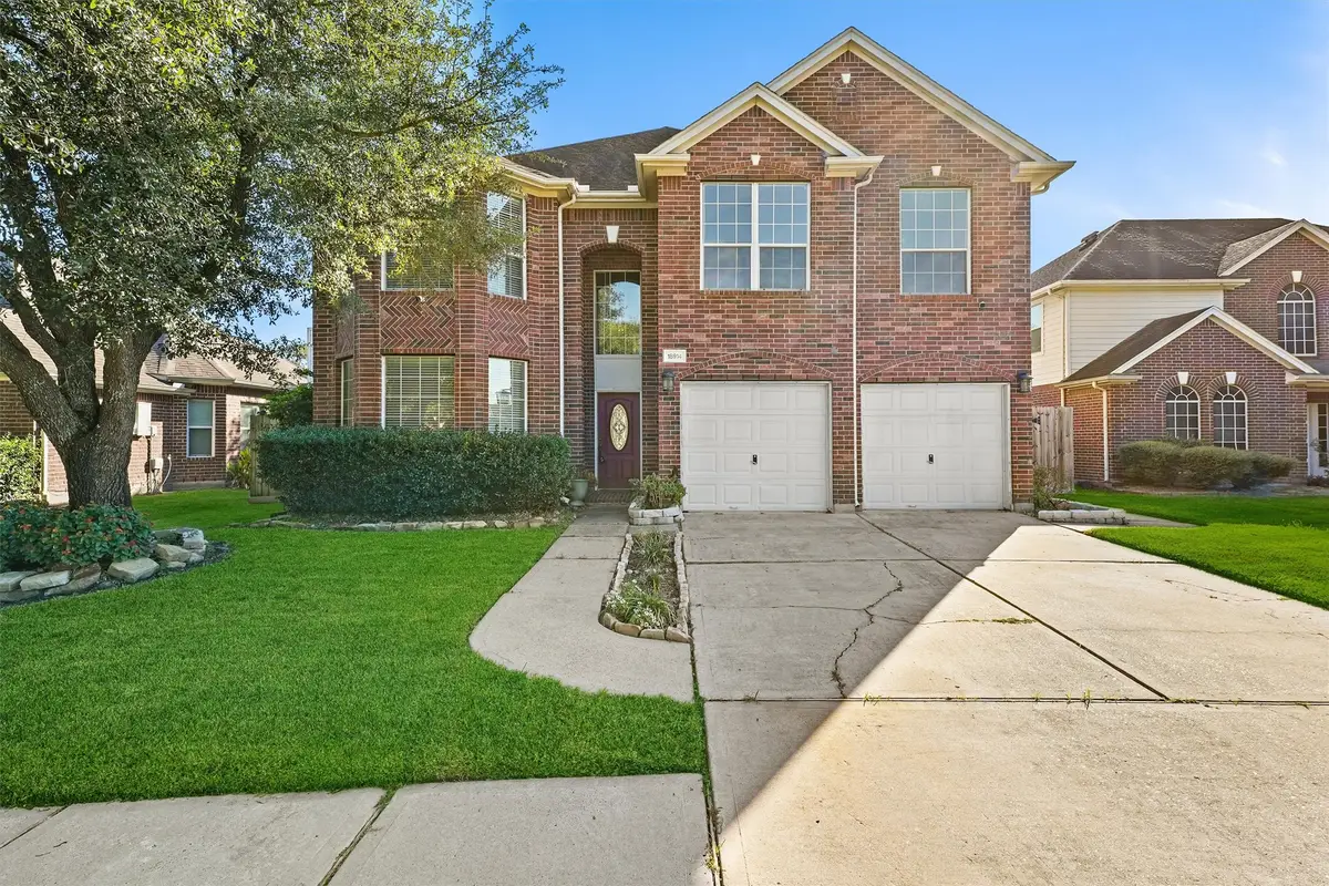 18914 Woodglen Shadows Drive, Humble, TX 77346 - Image #1