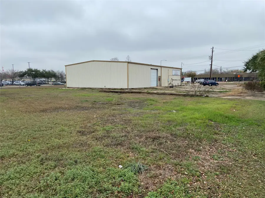 3750 Red Bluff Road, Pasadena, TX 77503 - #3