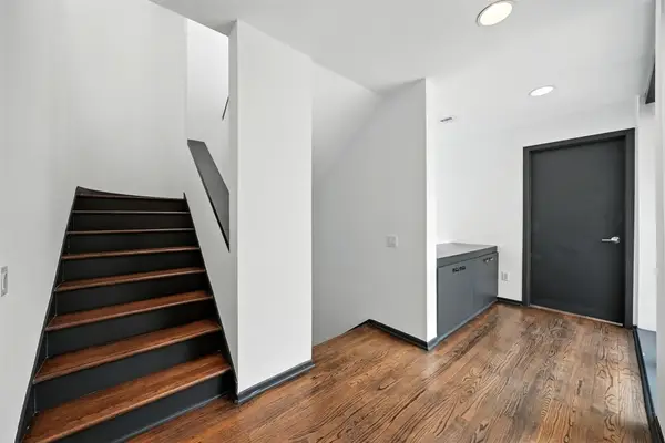 2019 Mcclendon Street, Houston, TX 77030