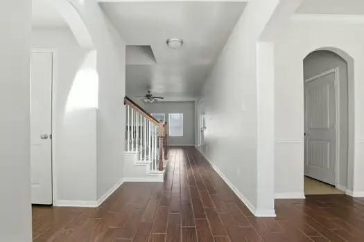 2518 Holly Laurel Manor, Conroe, TX 77304 - Image #3