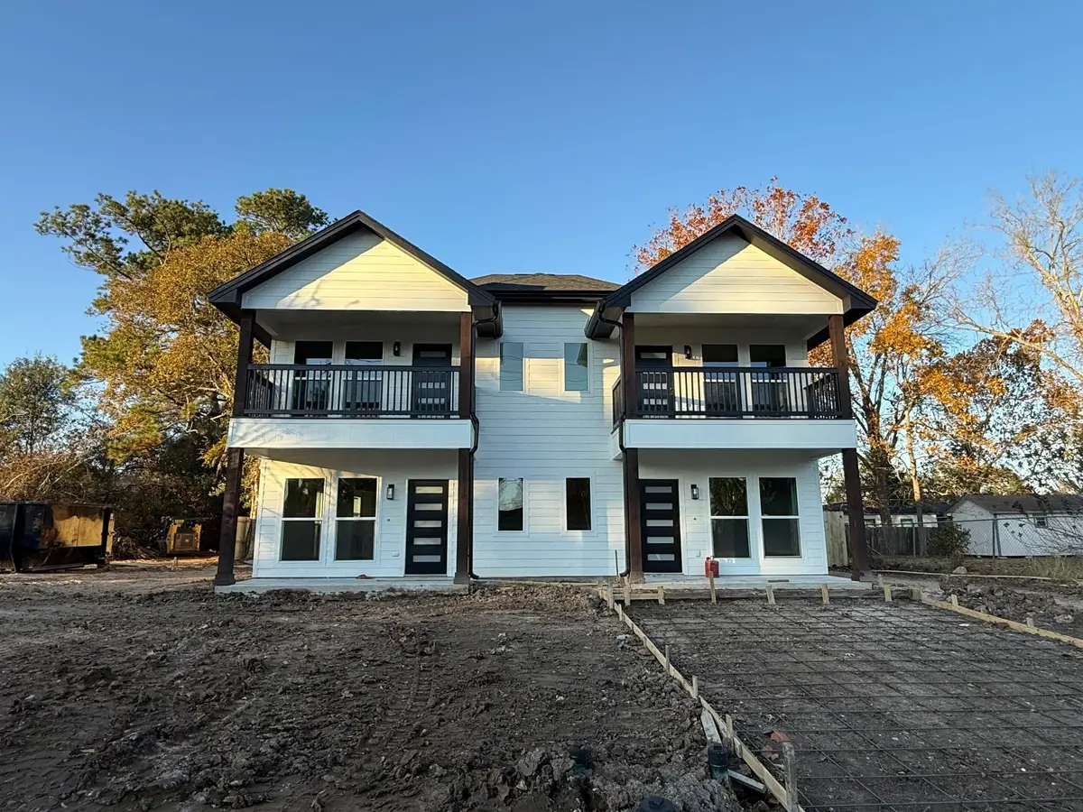 2651 Beaumont Avenue, Liberty, TX 77575 - Image #1