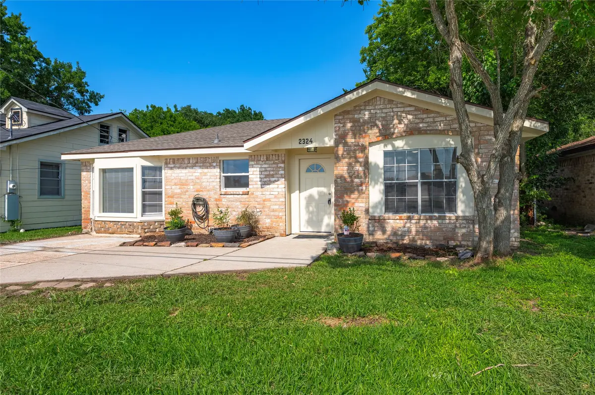 2324 N Logan Street, Texas City, TX 77590 - #1