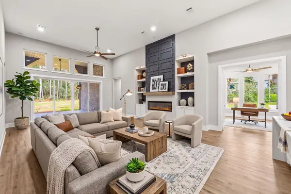 12956 Shady Woods Court, Montgomery, TX 77316