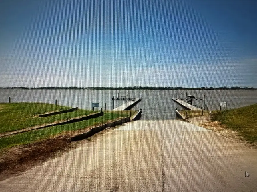 65 Arrowhead Drive, Palacios, TX 77465 - #3