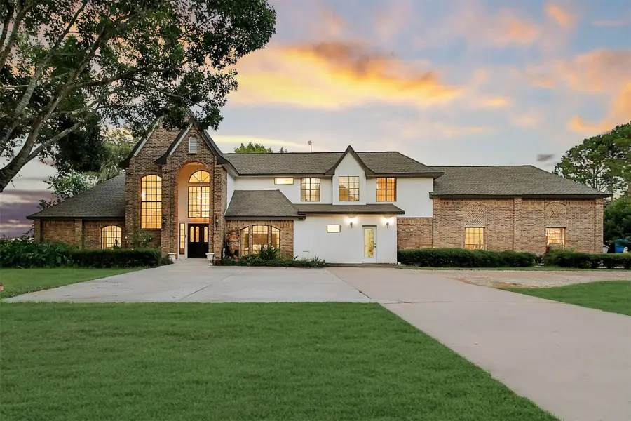 11 W Kitty Hawk St, Richmond, TX 77406 - #2