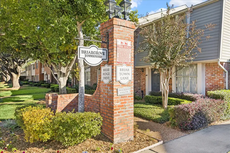 2415 Jamestown Mall #23, Houston, TX 77057 - Image #2