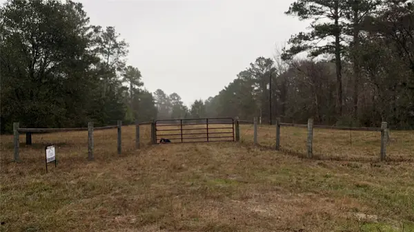 6131 Fm-1374, New Waverly, TX 77358