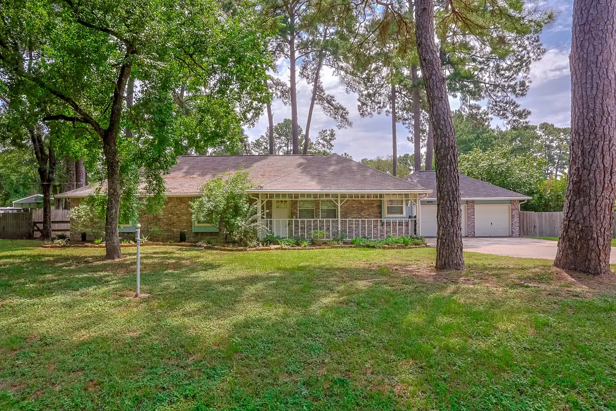 23902 Decker Prairie Rosehill Road, Magnolia, TX 77355 - Image #1