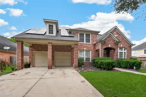 331 Silver Creek Circle, Richmond, TX 77406