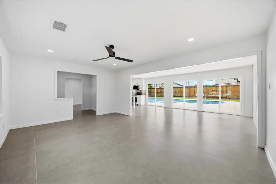 8419 Bluegate Court, Houston, TX 77025 - #3