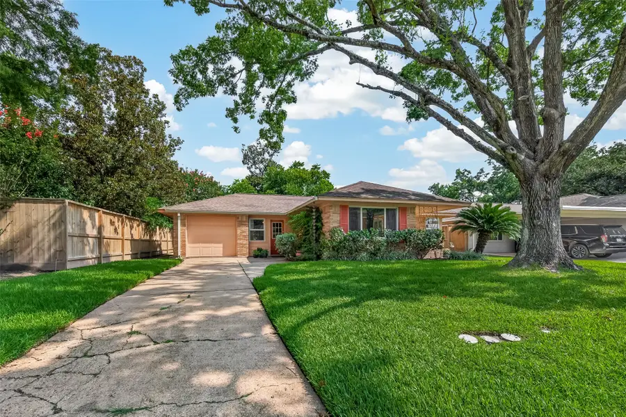 2126 Lamonte Lane, Houston, TX 77018 - #2