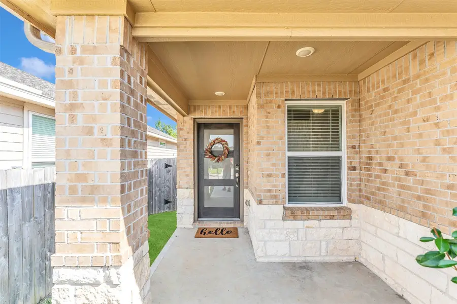 208 Charles Ridge Drive, Conroe, TX 77316 - #2