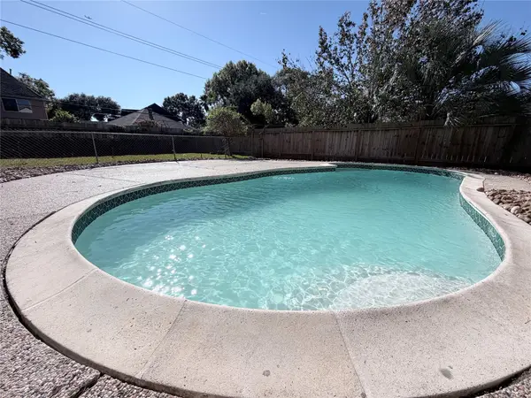 5702 Deer Timbers Trail, Humble, TX 77346