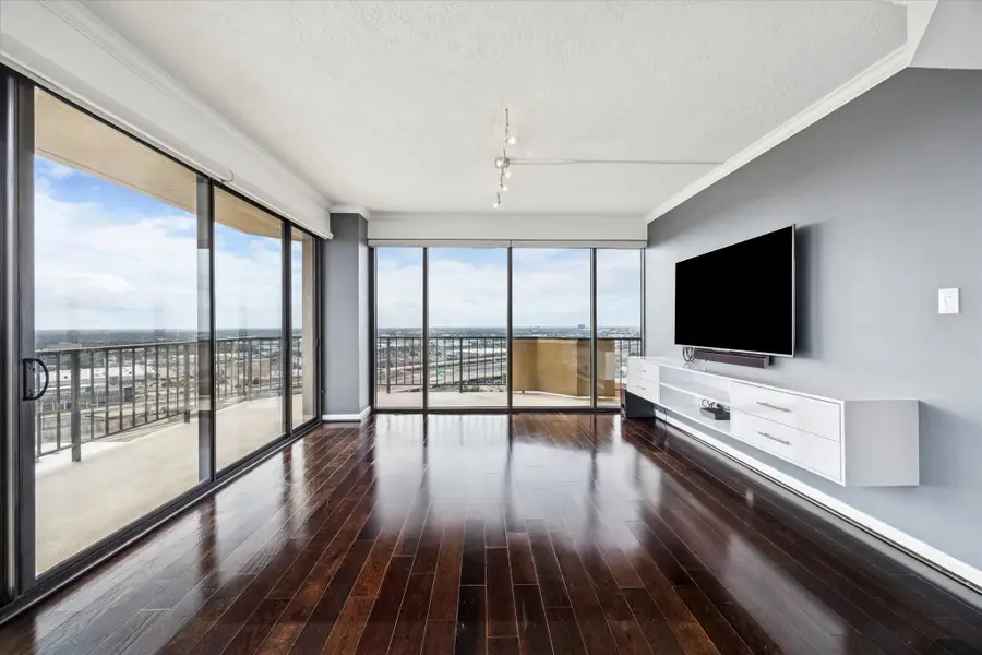 3350 Mccue Road #2201, Houston, TX 77056 - Image #2