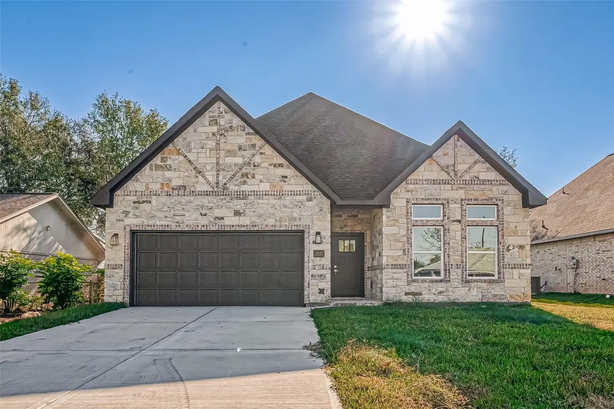 3635 Needville Avenue, Needville, TX 77461 - #1