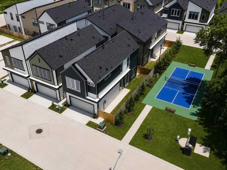 5315-5313 Jesselton Lane, Houston, TX 77091 - #3
