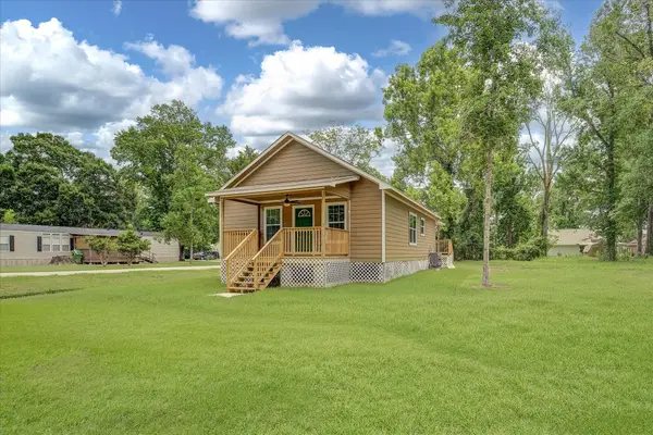 517 E Linney Street, Dayton, TX 77535