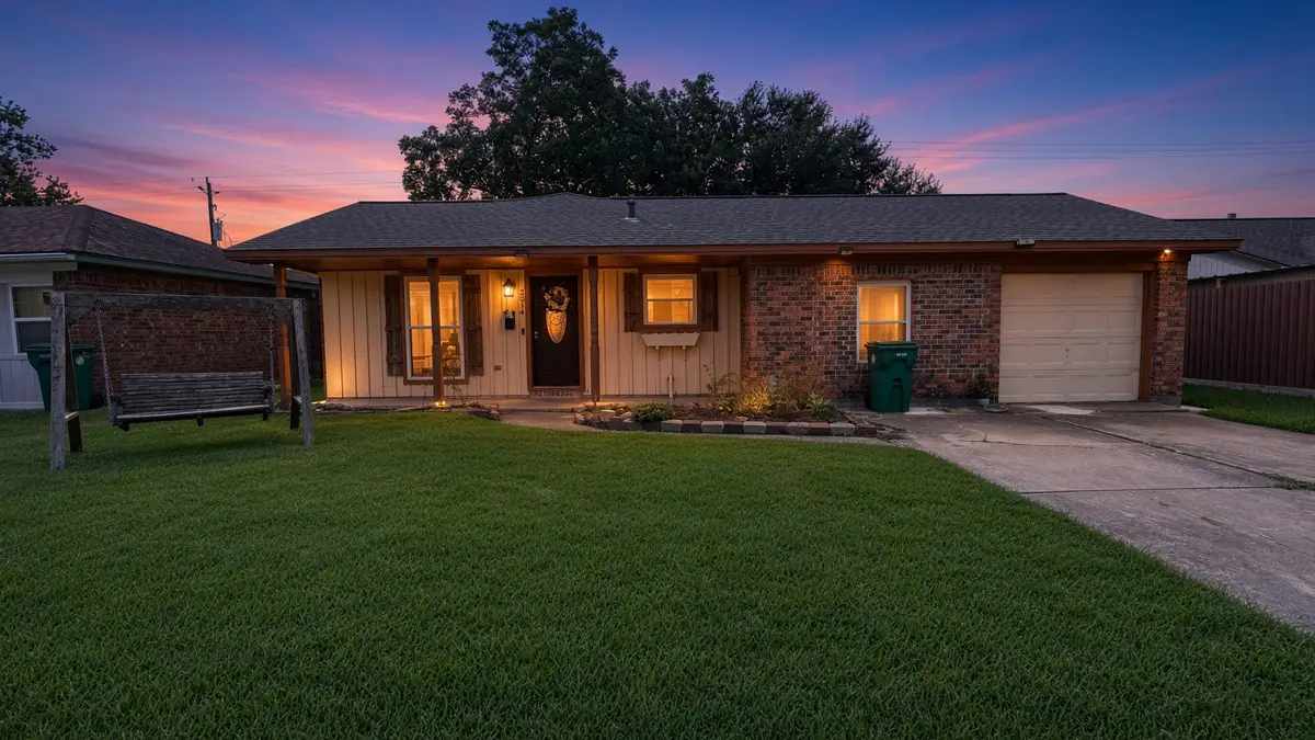 2514 Mulberry Lane, Pasadena, TX 77502 - #1