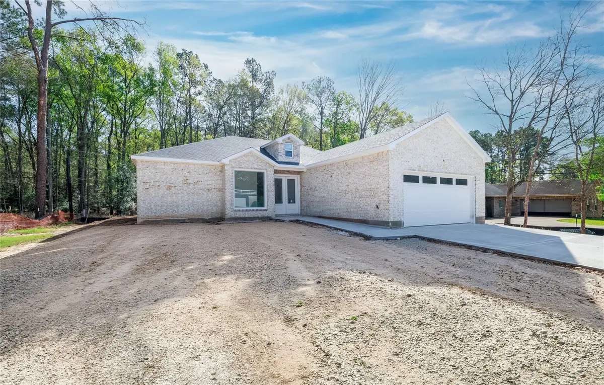 1049 Broadmoor Drive, Huntsville, TX 77340 - #1