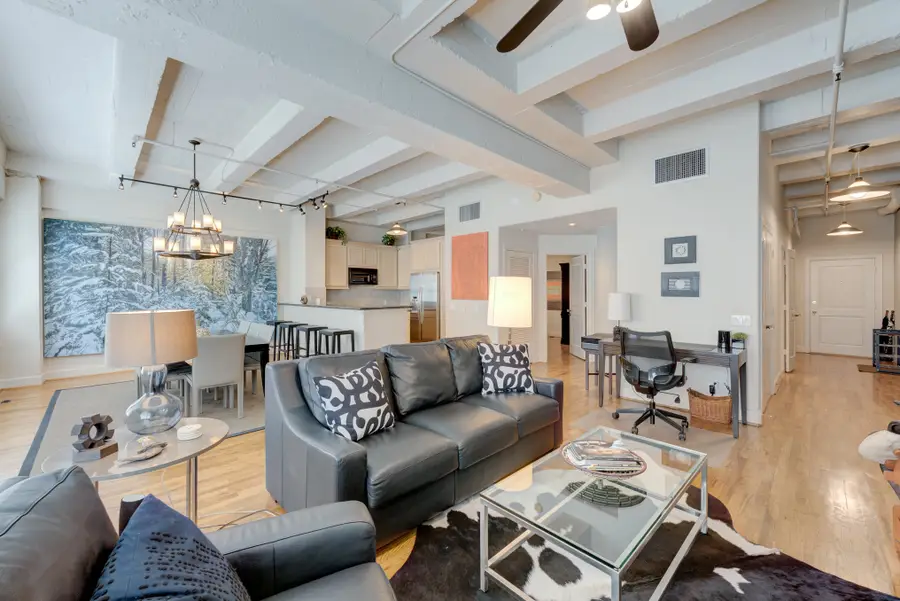1120 Texas Street #5D, Houston, TX 77002 - #2