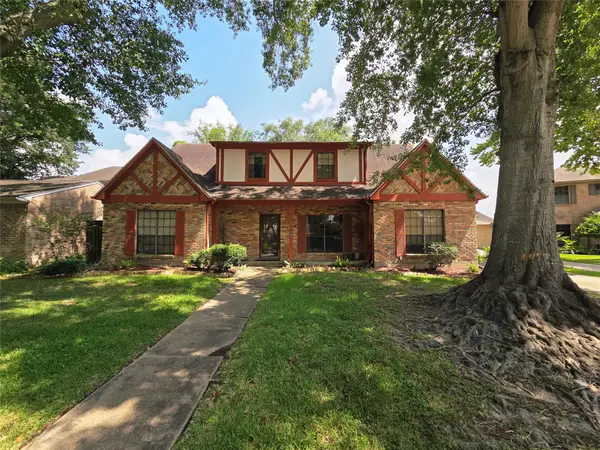 2310 Deer Meadow Drive, Missouri City, TX 77489
