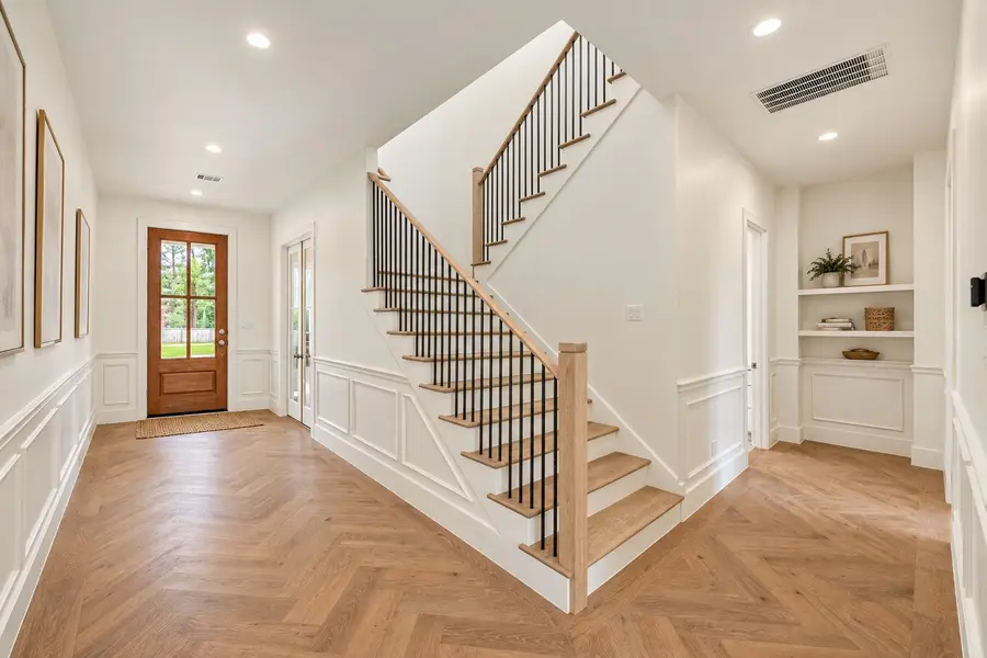 1726 Saxon Drive, Houston, TX 77018 - #2