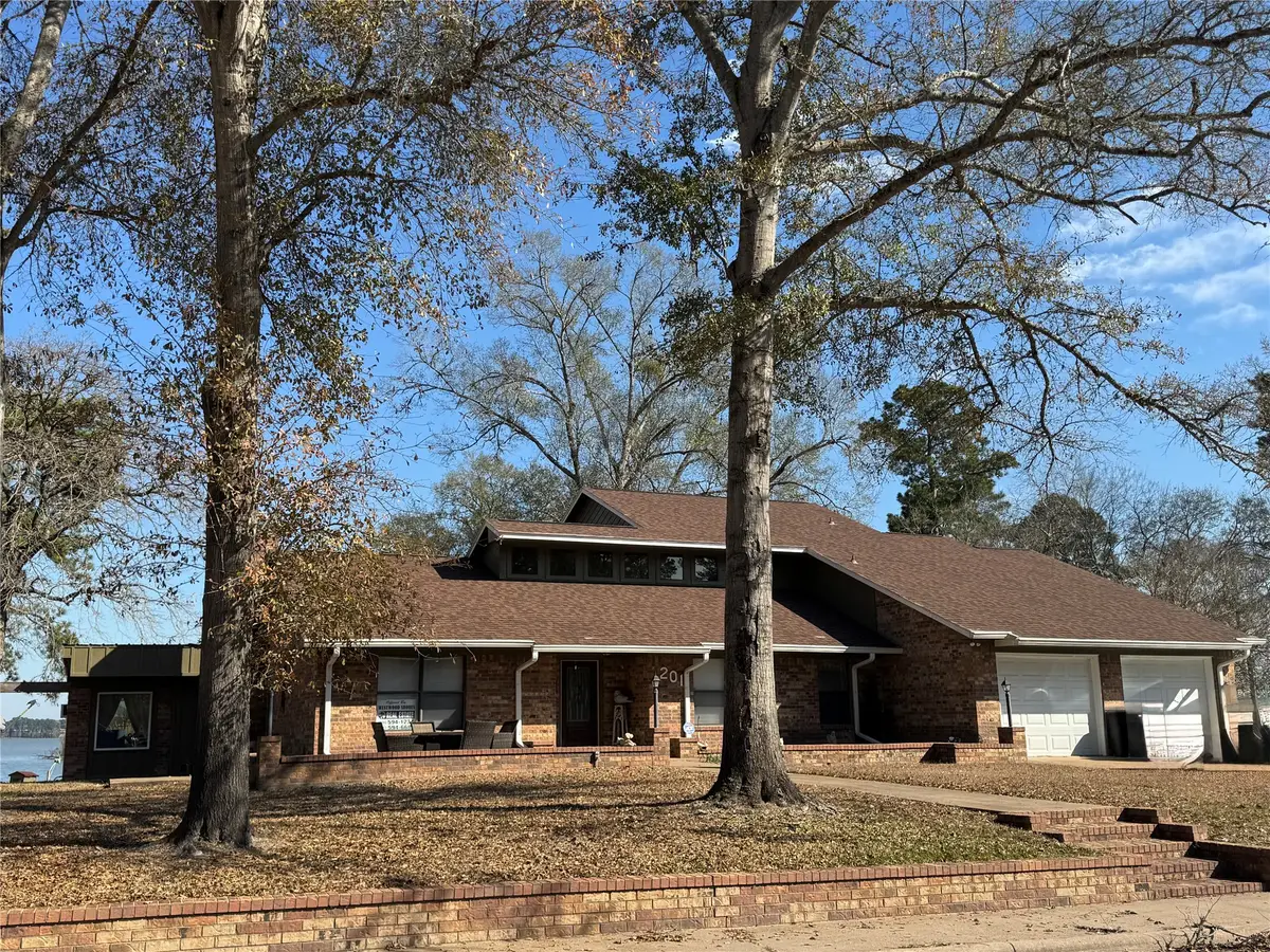 201 Westwood Drive E, Trinity, TX 75862 - #1