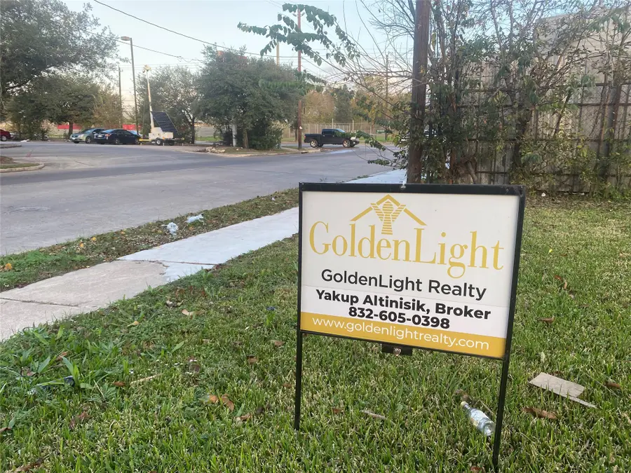 3848 Mainer Street, Houston, TX 77021 - #2
