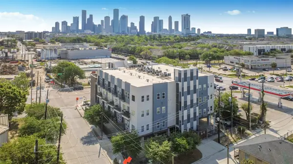 1011 Studemont Street #302, Houston, TX 77007