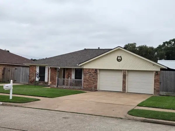 1014 Brookhollow Drive, Deer Park, TX 77536