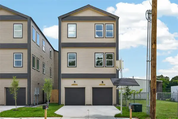 4824 Creekmont Drive #A-B, Houston, TX 77091