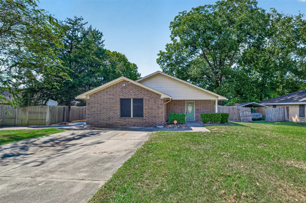 149 Hillside Drive, Liberty, TX 77575 - #1