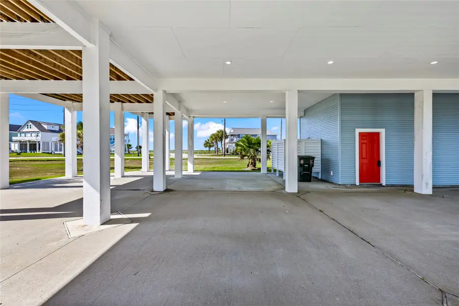 3910 Palmdale Court, Galveston, TX 77554 - #3