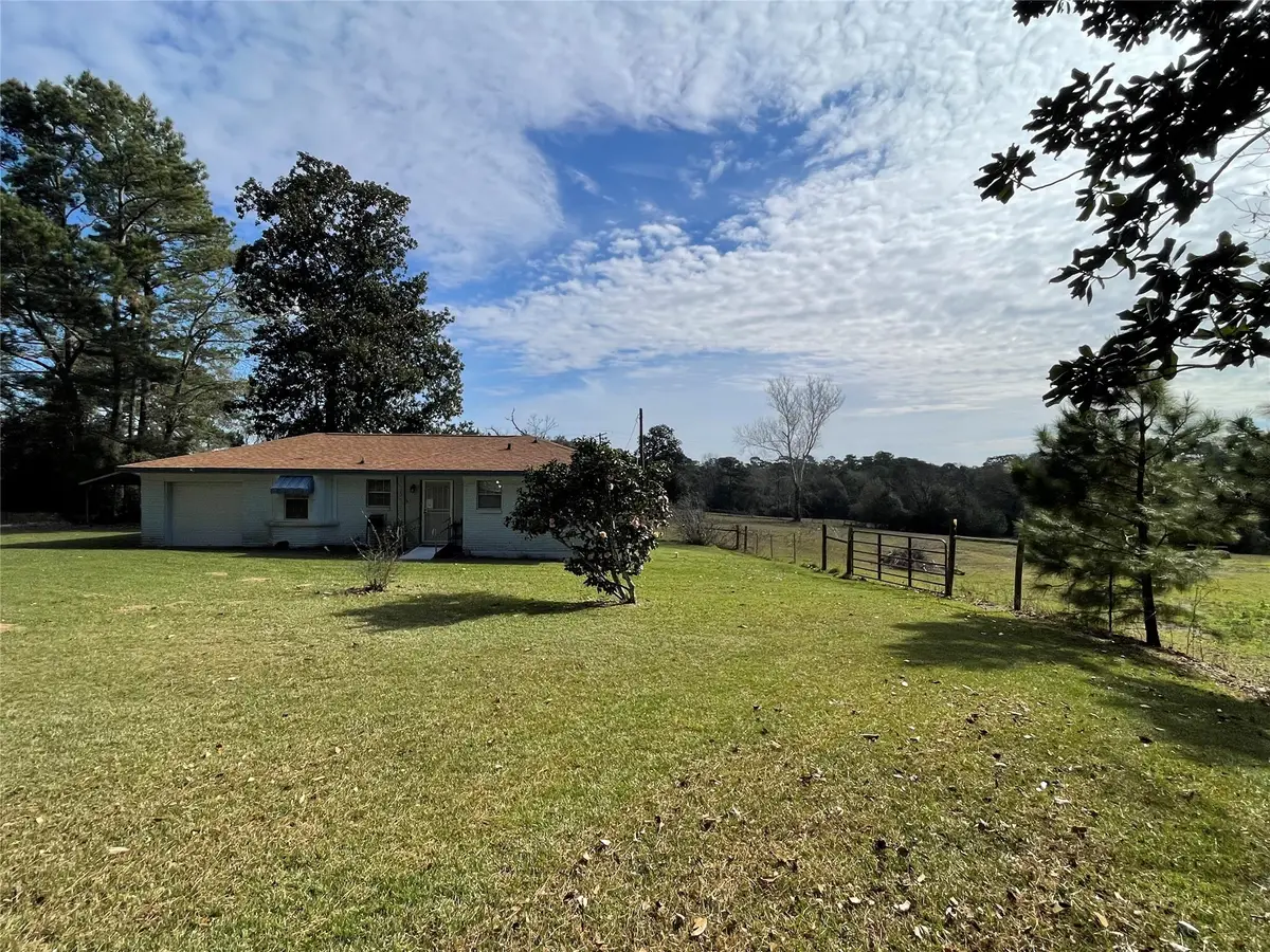 490 Cemetery Road, Coldspring, TX 77331 - #1