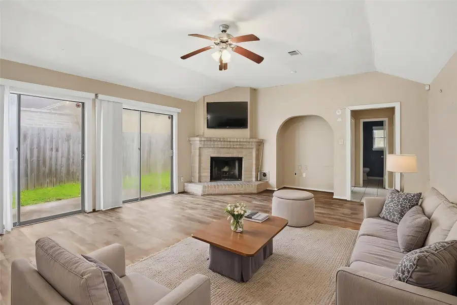 4127 Barnwell Drive, Houston, TX 77082 - #2