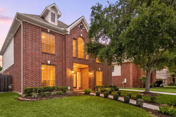 2514 Piney Woods Drive, Pearland, TX 77581