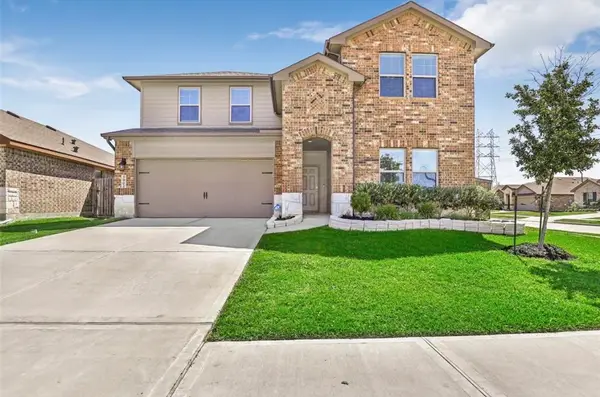3902 Country Club Drive, Baytown, TX 77521