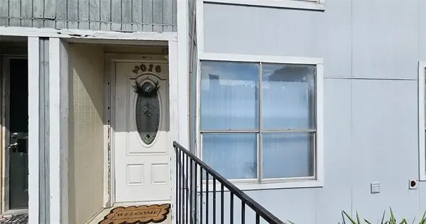 781 Country Place Drive #2016, Houston, TX 77079