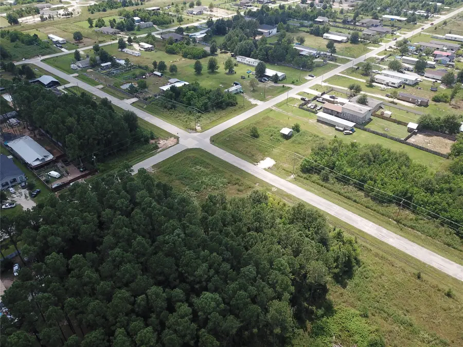 337 County Road 3568, Cleveland, TX 77327 - Image #2