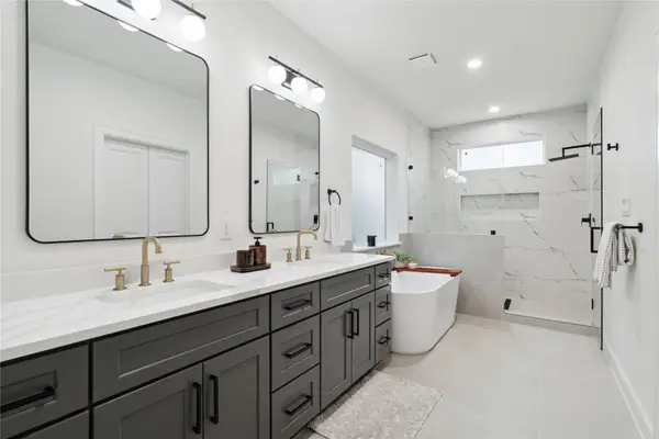 3735 Lydia Street, Houston, TX 77021